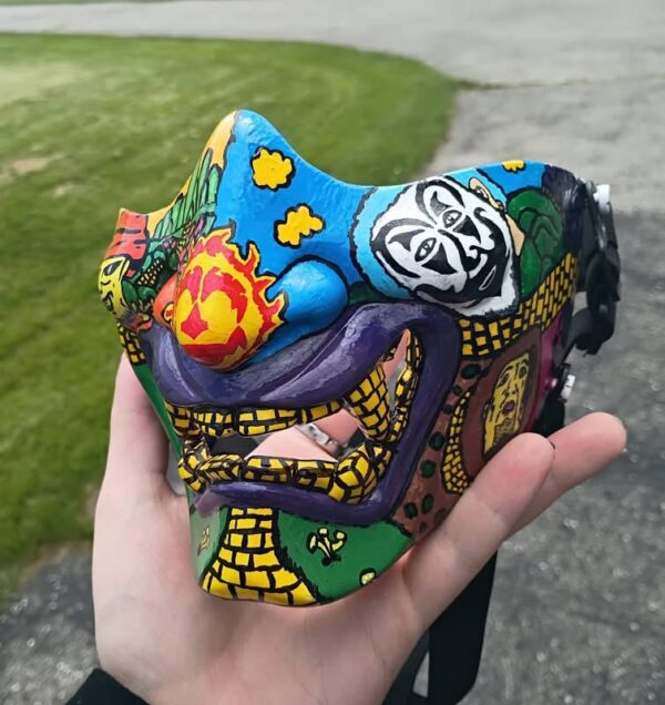 5BF75381-A225-4AA6-B0F9-E6B7CF265AE8-1 Highly Detailed Oni Mask